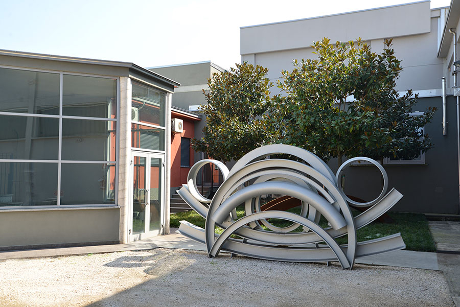 parmigiani macchine plate bending rolls, plate rolling machines, 4-roll plate bending machines, angle rolls, section rolls, flanging machines, dishing press