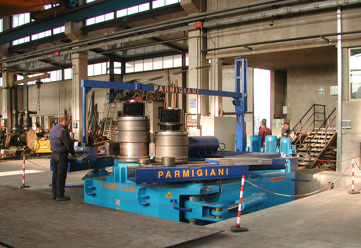 heavy duty section bending machine, large capacity angle roll rolling flat bar